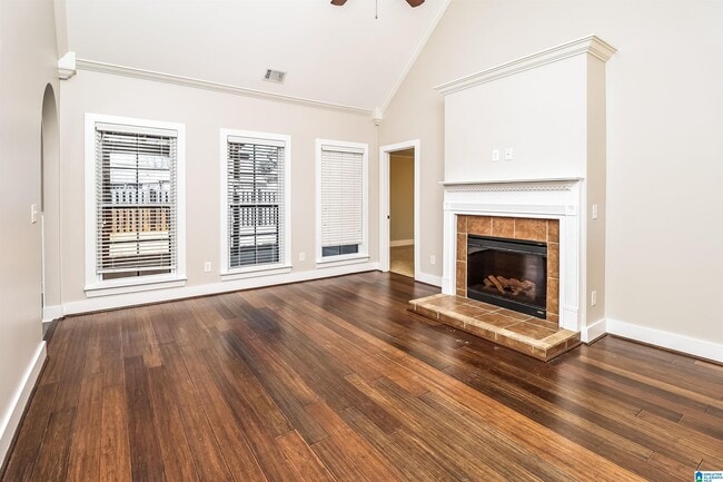 Building Photo - 4964 Stonecreek Way