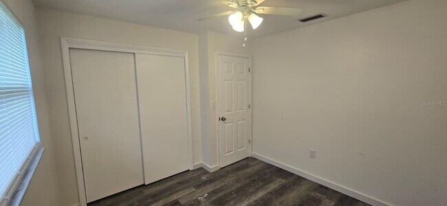 Building Photo - 21519 Eldred Ave
