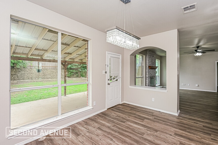 Building Photo - 5313 Hayloft Ct