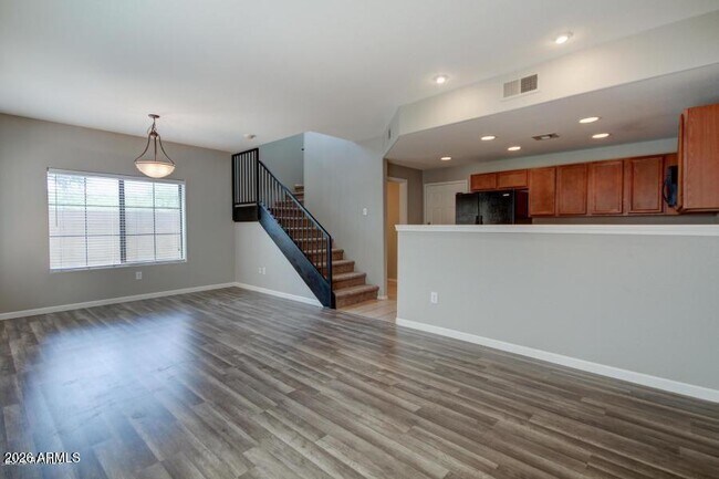 Building Photo - 3150 E Beardsley Rd