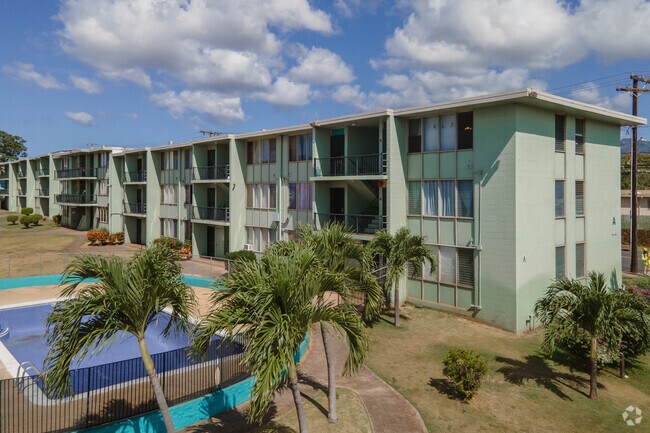 Building Photo - Leolua Regents