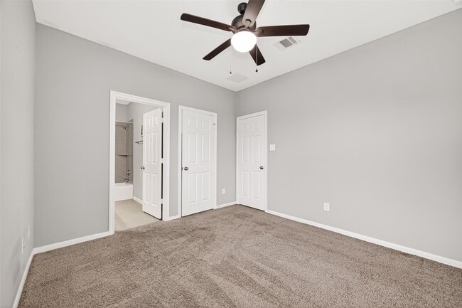 Building Photo - 3854 Fleetwood Falls Ln