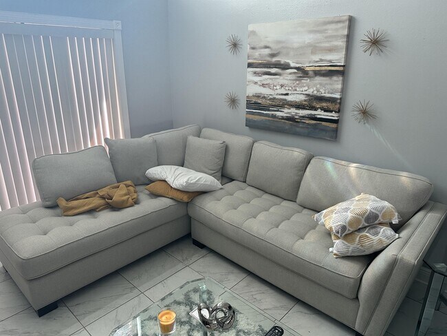 Building Photo - 3299 Sandy Shore Ln