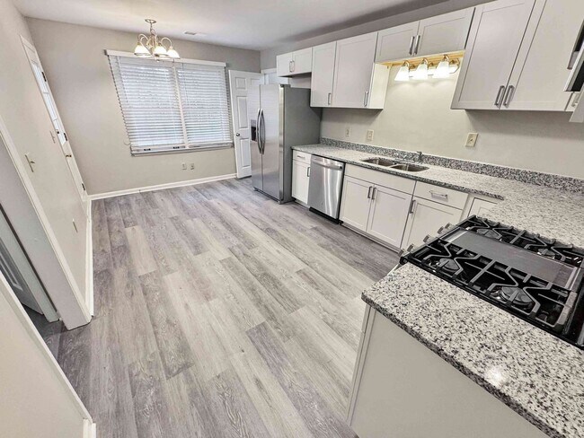Building Photo - Renovated 4BR Home in Walton HS East Cobb
