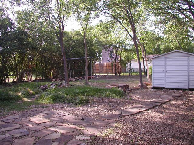 Building Photo - 1218 Danville Dr