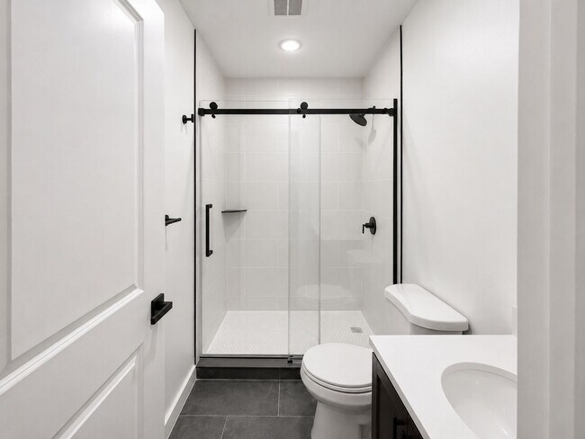 Building Photo - 129 S 51st St