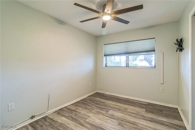 Building Photo - 4330 S Canal Cir