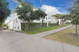 Building Photo - 3314 Rowena Ave