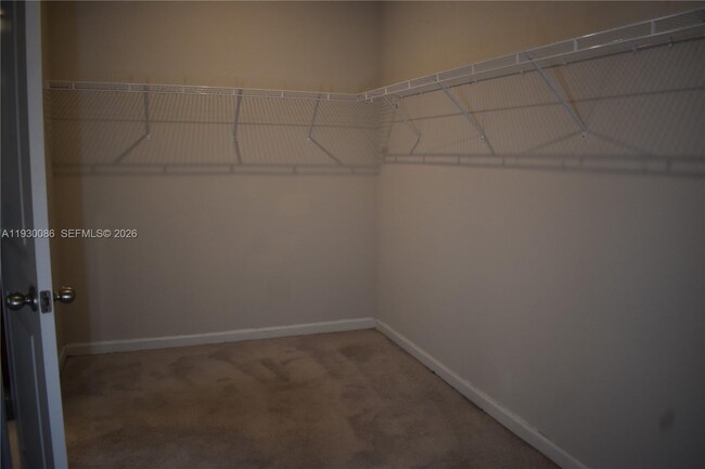 Building Photo - 3634 Lazy River Ter