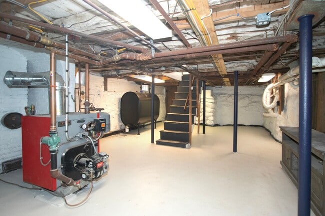 Building Photo - Amazing, Rarely Available Farmhouse with Carriage House and Garage