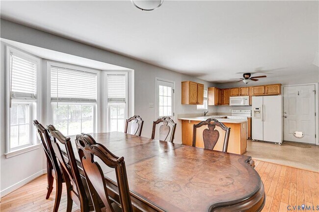 Building Photo - Chesterfield/Midlothian 4 Bedroom, 2.5 Bath in Ashbrook Subdivision