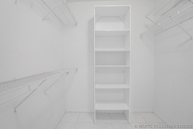 Building Photo - 6099 Waldwick Cir