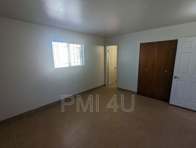 Building Photo - 1801 Corte Adelina SW
