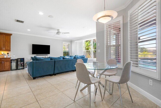 Building Photo - 15841 Corintha Terrace