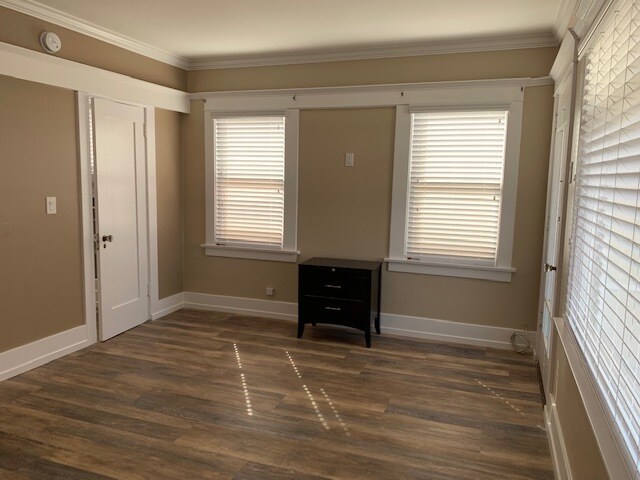 Bed 1 - 687 W 11th St