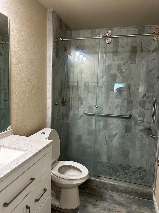 Building Photo - 3505 Stephans St