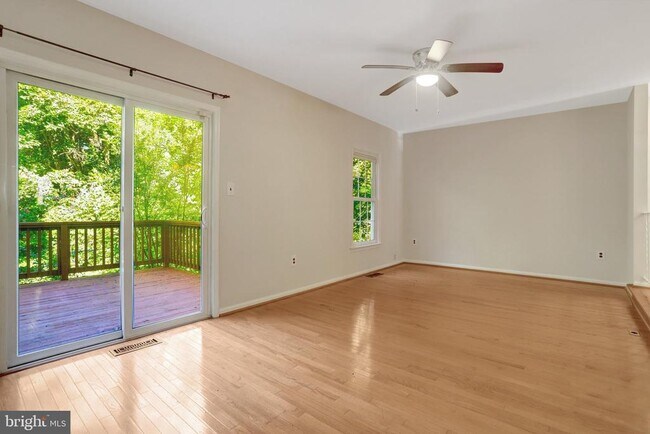 Building Photo - 7416 Spring Tree Dr