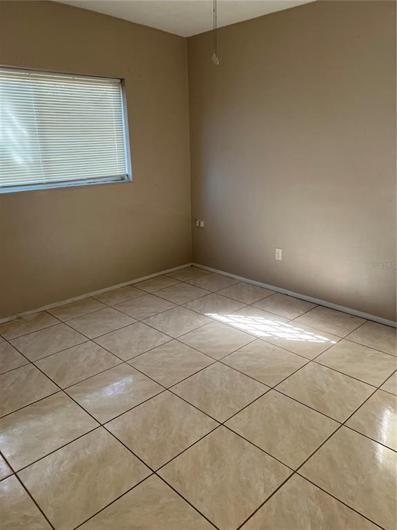 Building Photo - 108 Japonica Dr