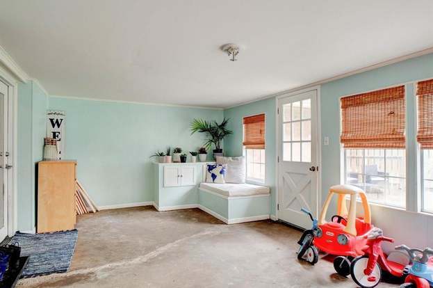 Building Photo - 1405 Yarborough Dr
