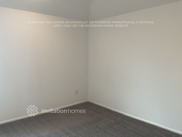 Building Photo - 448 Pecan Landing Ln