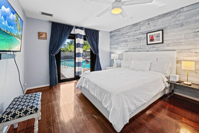 Building Photo - 4501 Briarcliff Ln