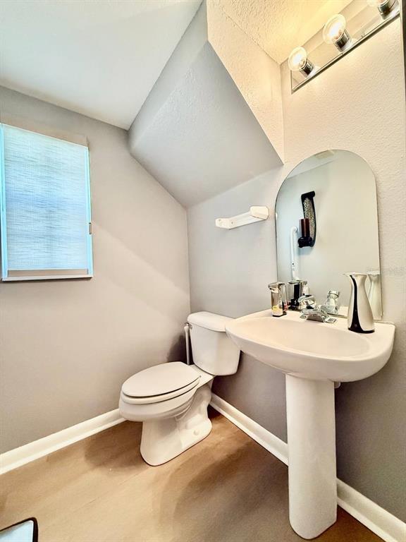 Building Photo - 6600 Gentle Ben Cir