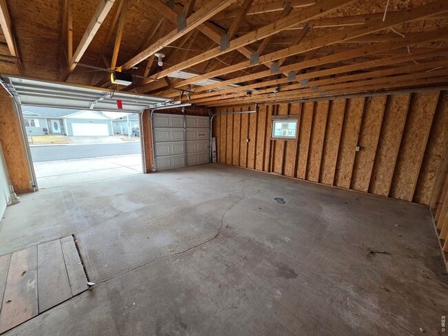 Building Photo - Beautifully Modern Home In Fort Morgan!