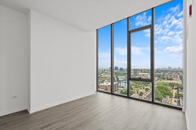 Building Photo - 808 N Cleveland Ave