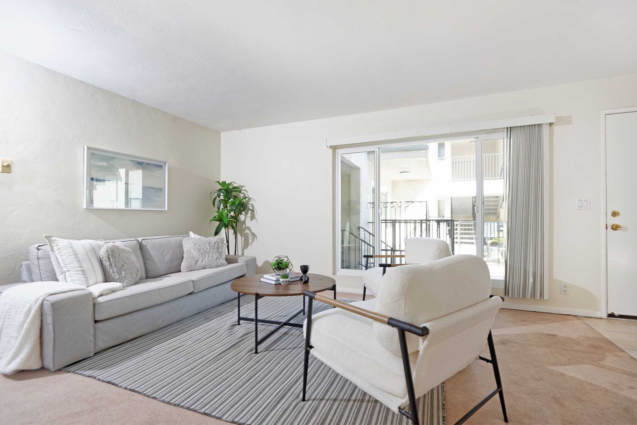 Building Photo - 2002 Missouri St