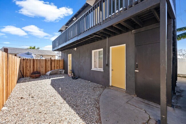 Building Photo - 6321 Gretna Ave