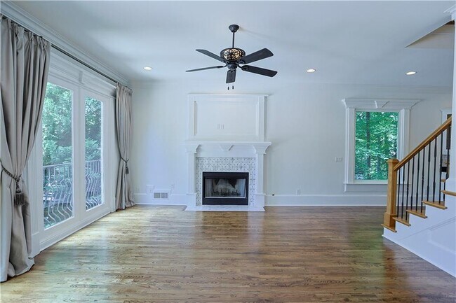 Building Photo - 1296 Lenox Park Blvd NE
