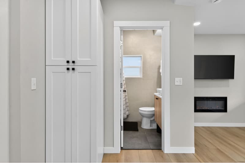 Building Photo - 8140 9th Ave SW