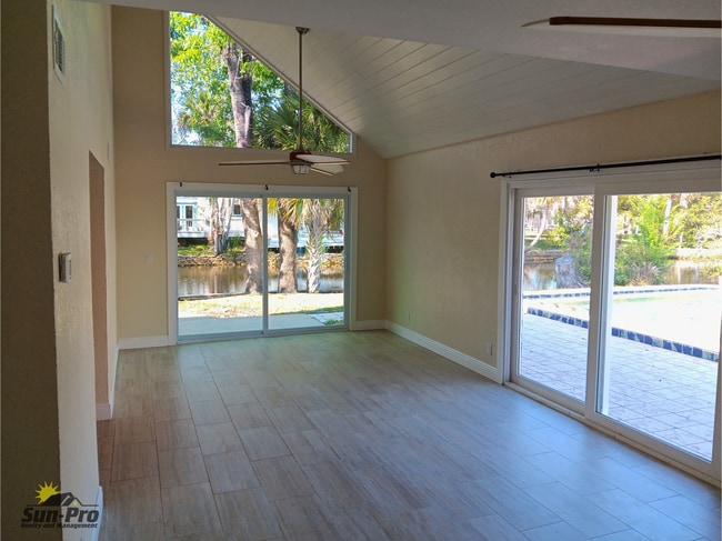 Building Photo - 9 Waterberry Cir