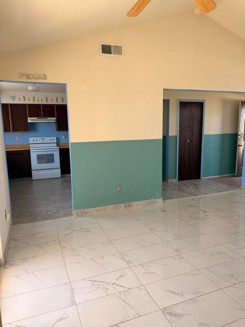 Building Photo - 290 Asbury Rd NE