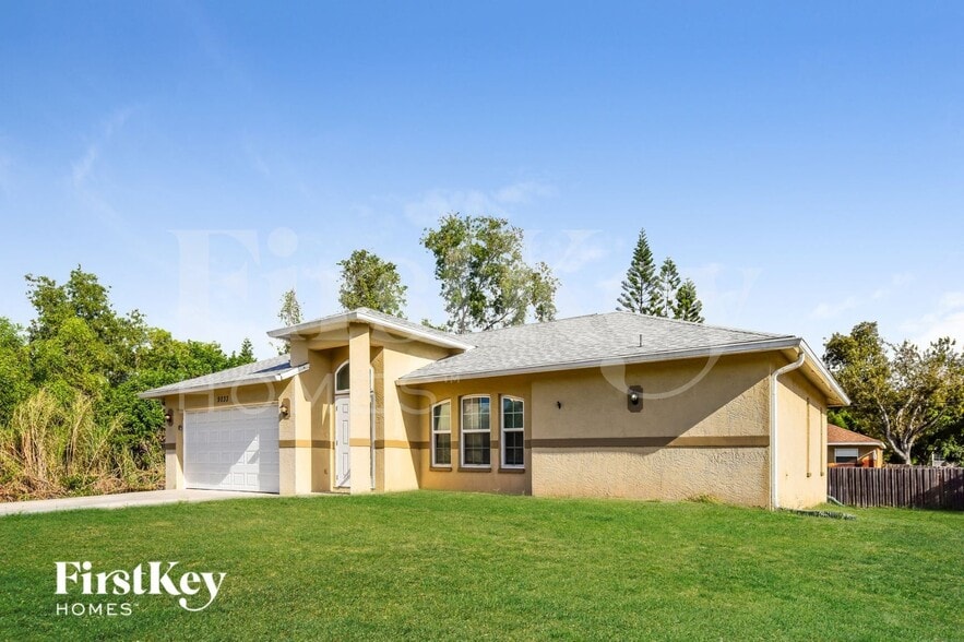 Building Photo - 9033 Frank Rd