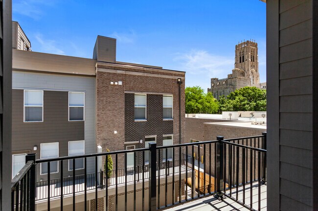 Kitchen Balcony - great to watch Fireworks - 727 N Illinois St