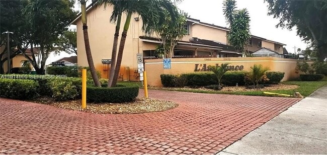 Building Photo - 13479 SW 62nd St