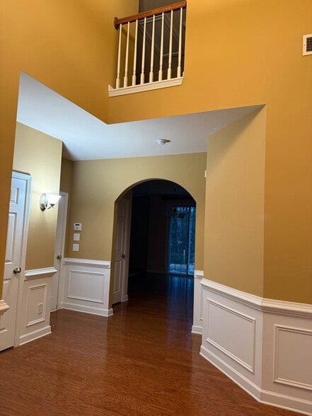 Building Photo - 4770 Shiloh Springs Rd