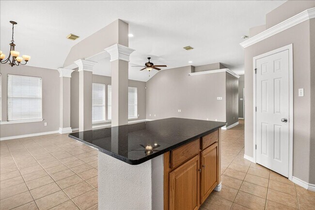 Building Photo - 5114 Spring Brook Dr
