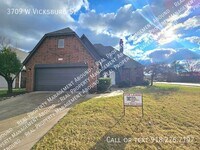 Building Photo - 3709 W Vicksburg St