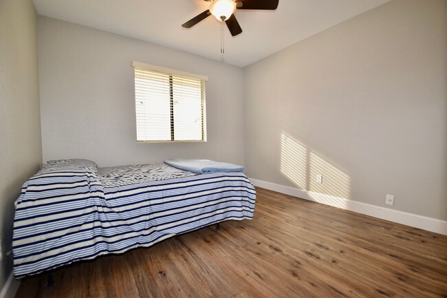 Building Photo - Remodeled 4 bedroom Tempe home near ASU