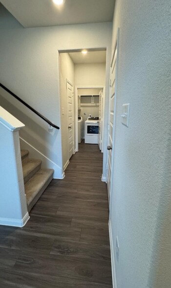 Building Photo - 2344 Green Sturgeon Ct