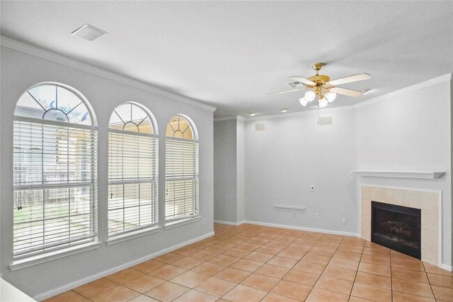 Building Photo - 17504 Lake Pines Dr