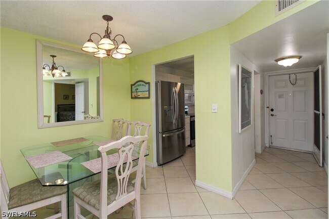 Building Photo - 175 Turtle Lake Ct