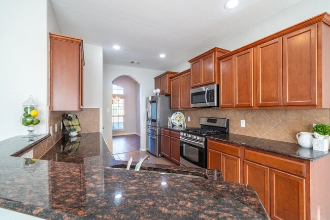 Building Photo - 138 Magnolia Grove Ln