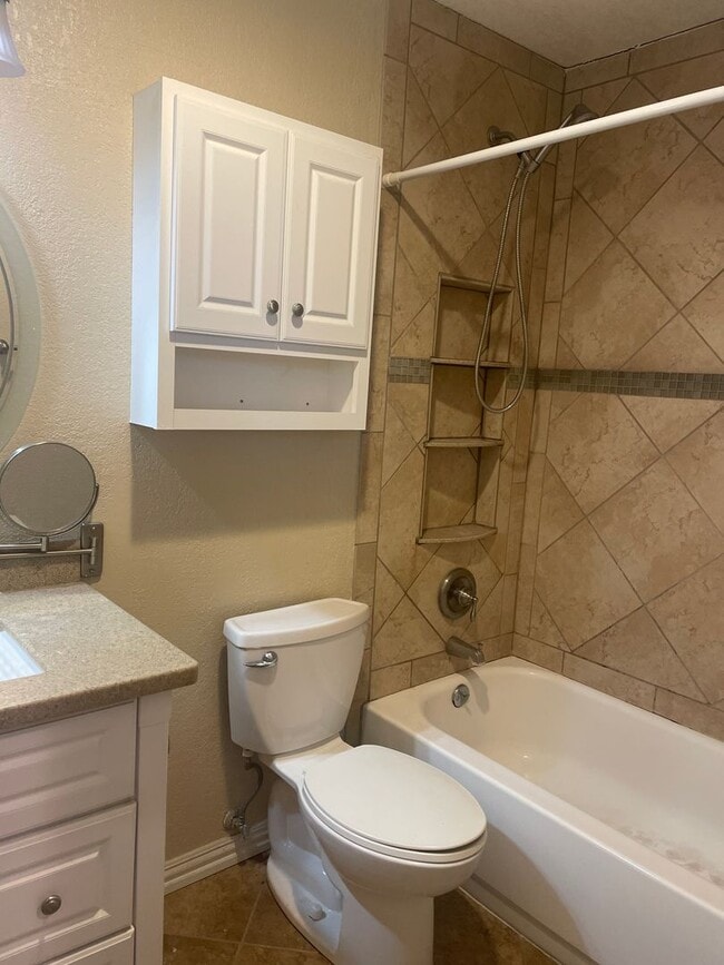 Building Photo - 3 bed 2 bath, Wylie ISD