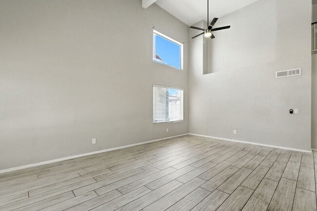 Building Photo - 4105 E Frye Rd