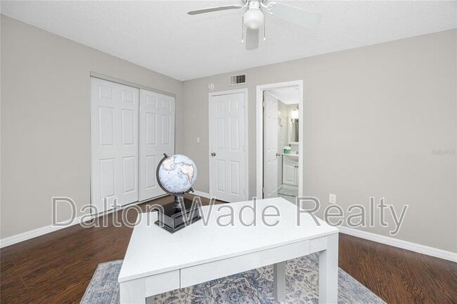 Building Photo - 2095 Sunset Point Rd