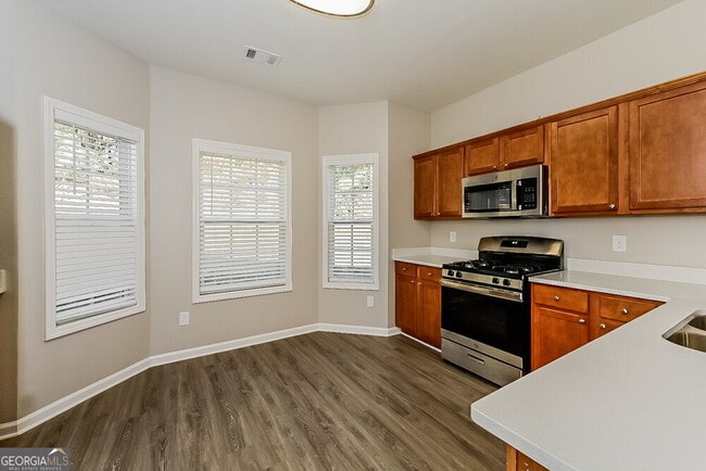 Building Photo - 512 Anglewood Trace