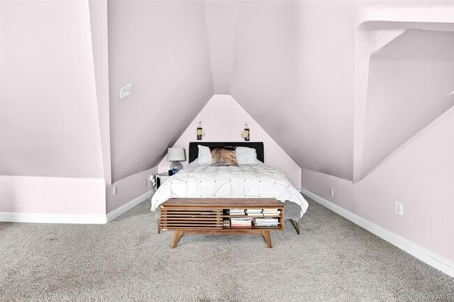 Building Photo - 14 Columbia Pl